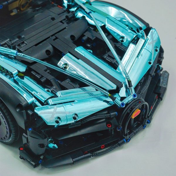 1: 8 Bugatti Bolide W16, Electroplating Lake Blue Customized Version, Fully Printed Exterior Parts, Free Electroplated Wheels (3588 PCS) - Image 2
