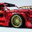 1: 8 Dodge Challenger, Electroplating Mirror Red Customized Version (3751 Pcs)