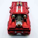 1: 8 Dodge Challenger, Electroplating Mirror Red Customized Version (3751 Pcs)