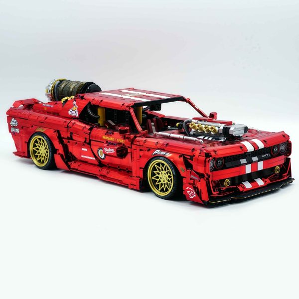 1: 8 Dodge Challenger, Electroplating Mirror Red Customized Version (3751 Pcs) - Image 5
