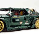 1: 8 Dodge Challenger, Pearlescent Green Paint Customized Version (3751 Pcs)