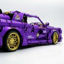 1: 8 Dodge Challenger, Pearlescent Purple Paint Customized Version (3751 Pcs)