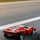 1: 8 Ferrari Daytona SP3 Supercar (3778 PCS)