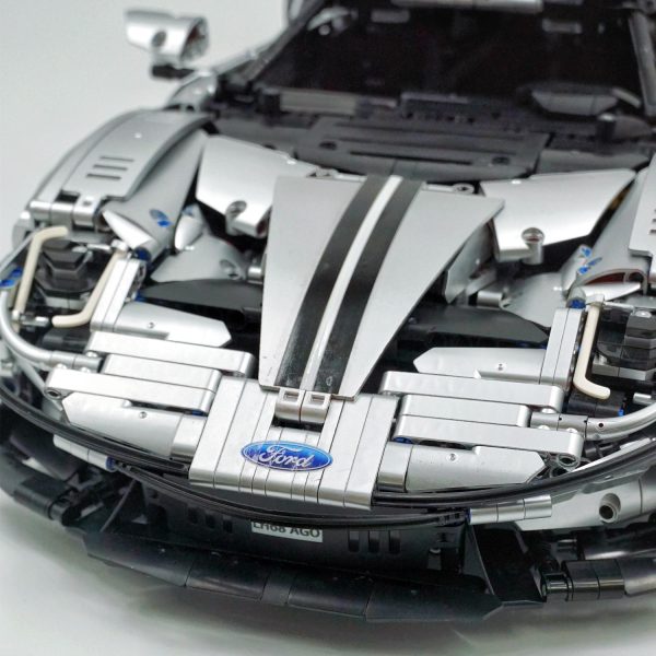 1: 8 Ford GT Silver Supercar (3056 PCS) - Image 4