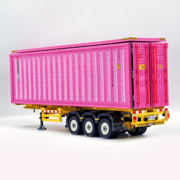 1: 8 Pink Box Trailer Truck, Total Length 110cm (8000+PCS) - Image 14