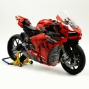 1:5 Ducati V4S Motorcycle with Front and Rear Lights(2129 PCS)