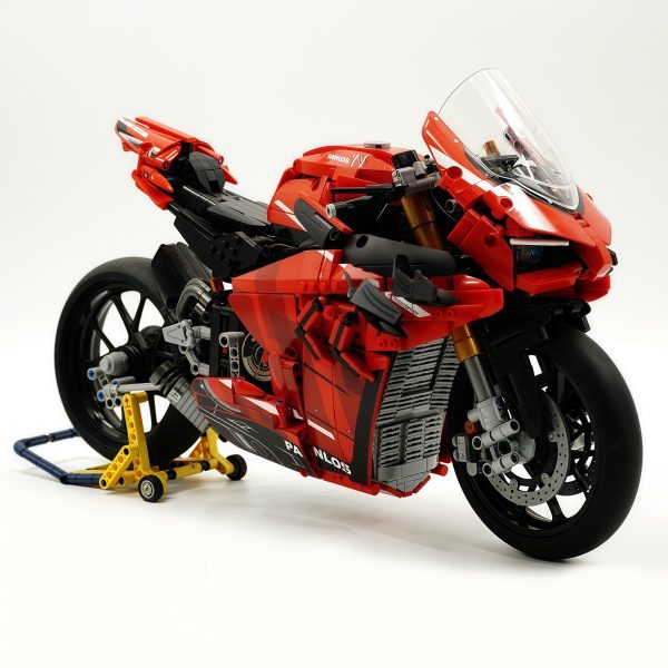 1:5 Ducati V4S Motorcycle with Front and Rear Lights(2129 PCS) - Image 11