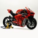 1:5 Ducati V4S Motorcycle with Front and Rear Lights(2129 PCS)