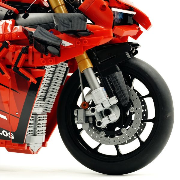 1:5 Ducati V4S Motorcycle with Front and Rear Lights(2129 PCS) - Image 6