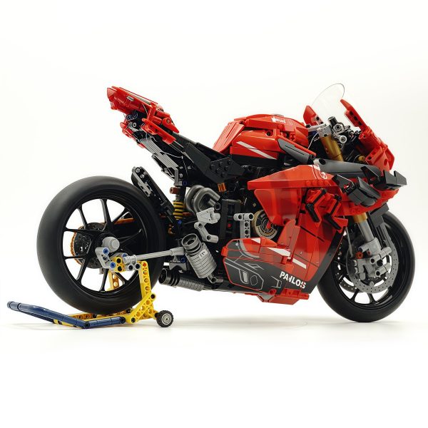 1:5 Ducati V4S Motorcycle with Front and Rear Lights(2129 PCS) - Image 9