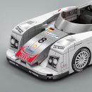 1: 24 AUDI CHAMPION R8 with Container Display Case (385 PCS)