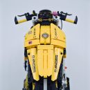 1:5 Cyberpunk 2077 ARCH Nazare Motorcycle, Remote Control Spray Display Stand with Lights, Exclusive Red Display Rack (2500 PCS)