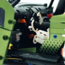 1: 8 Koenigsegg JESKO Supercar with Remote Control, Electric Doors and Rear Spoiler, Electric Air Suspension, Steam Spray System(3838 Pcs)