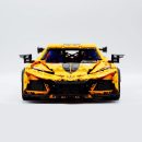 1: 8 Corvette C8 Supercar Building Sets with Remote Control, Electric lift tail, Electric Lifting Chassis, Electric Door (3788 Pcs)