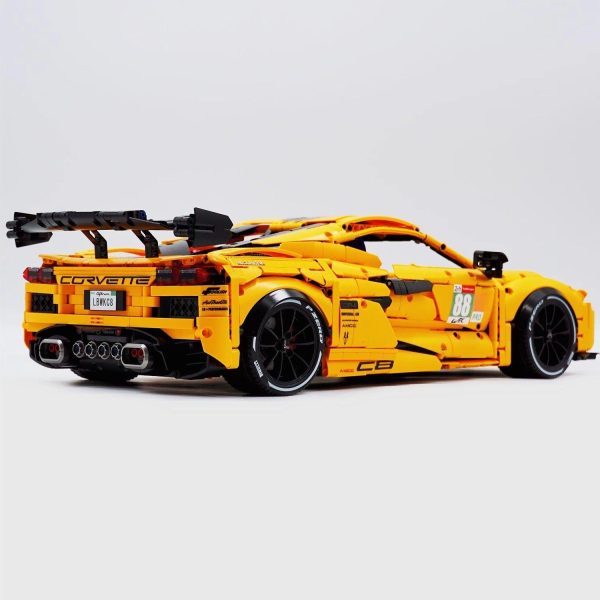 1: 8 Corvette C8 Supercar Building Sets with Remote Control, Electric lift tail, Electric Lifting Chassis, Electric Door (3788 Pcs) - Image 4