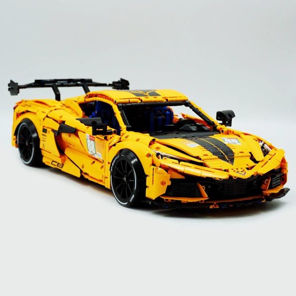 1: 8 Corvette C8 Supercar Building Sets with Remote Control, Electric lift tail, Electric Lifting Chassis, Electric Door (3788 Pcs) - Image 10