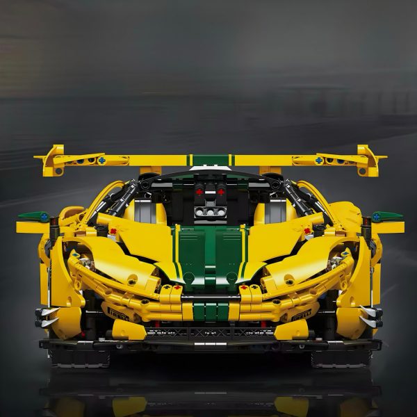 COLLECTOR'S P1 GTR | 3315PCS - Image 3