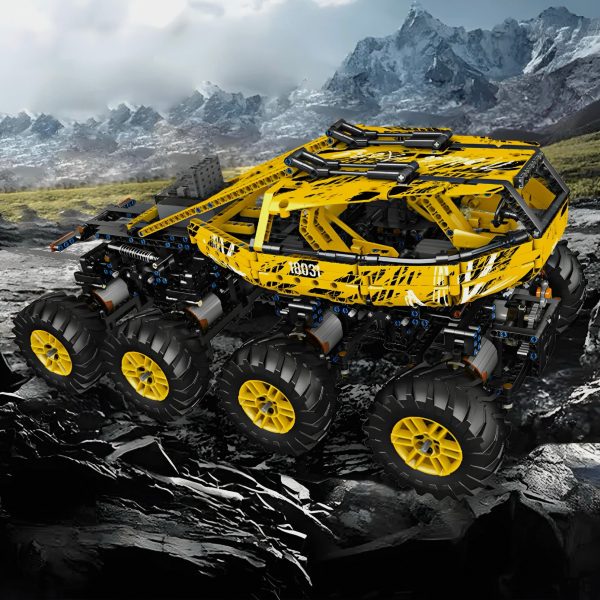 THE ULTIMATE 8 WHEEL DRIVE OFF ROADER | 1962PCS - Image 2