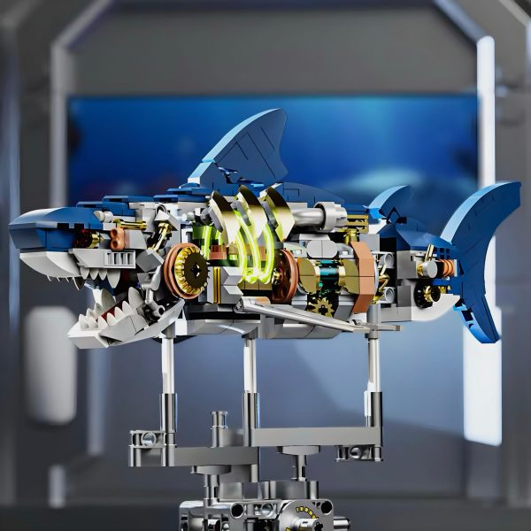 MECHANICAL SHARK | 692PCS - Image 5