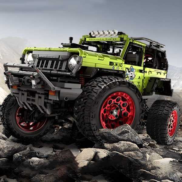 THE ULTIMATE 1:6 SCALE OFF ROADER | 2544PCS - Image 3