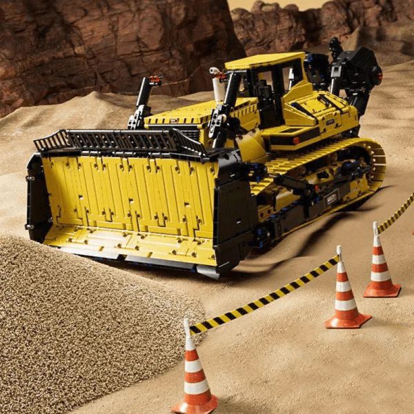 THE ULTIMATE RC BULLDOZER | 3567PCS - Image 2