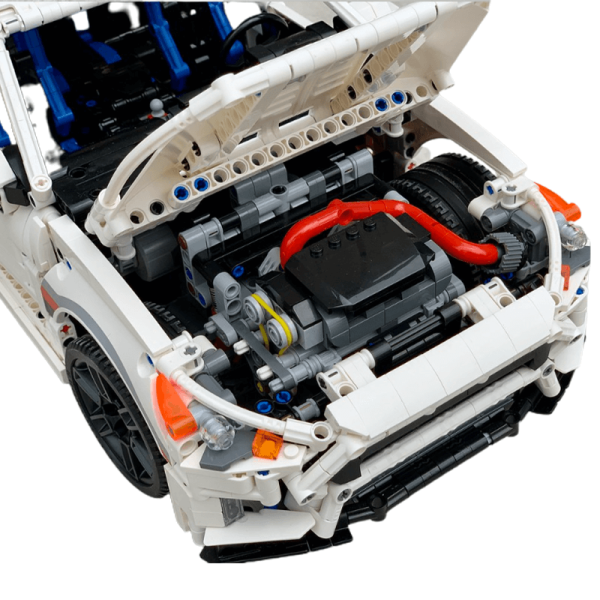 THE MODERN HOT HATCH | 2983PCS - Image 4