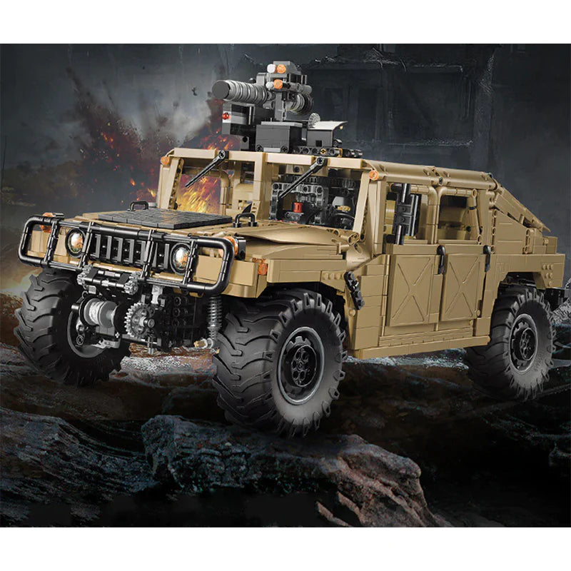 REMOTE CONTROLLED HUMVEE | 3934PCS - Image 3