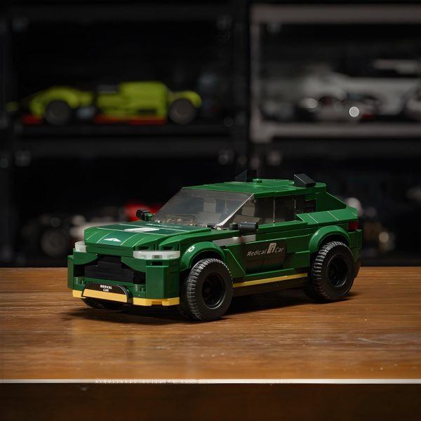 BRITISH F1 MEDICAL CAR | 388PCS - Image 2