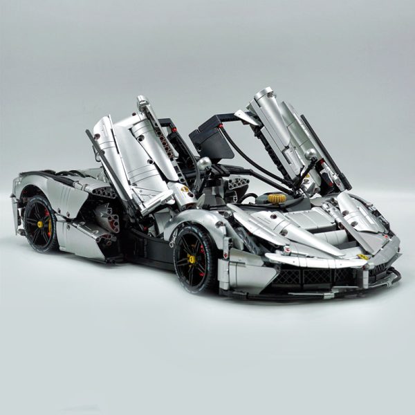 1: 8 LaFerrari C6 Sportcar, Customized Metal Silver, Fully Detailed Simulation, The Ultimate Collectible, None-Remote Controlled (4739Pcs) - Image 5