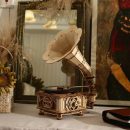Crank Classic Gramophone Kit | Kidstoylover - DIY Wooden Assembly Toy