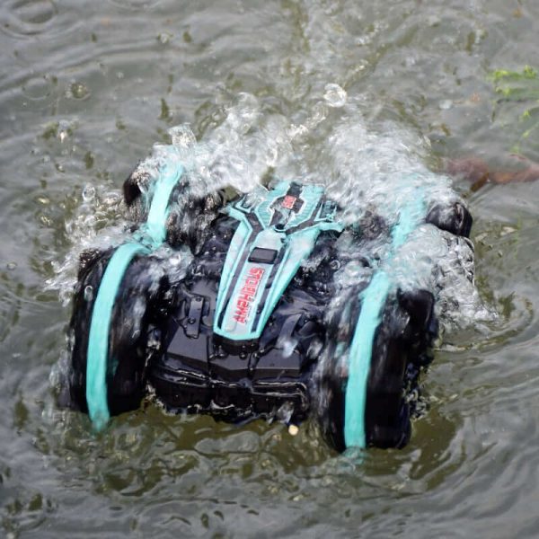 High-Tech 2.4G Amphibious Stunt RC Car - Double-Sided Tumbling | KidsToyLover - Image 6